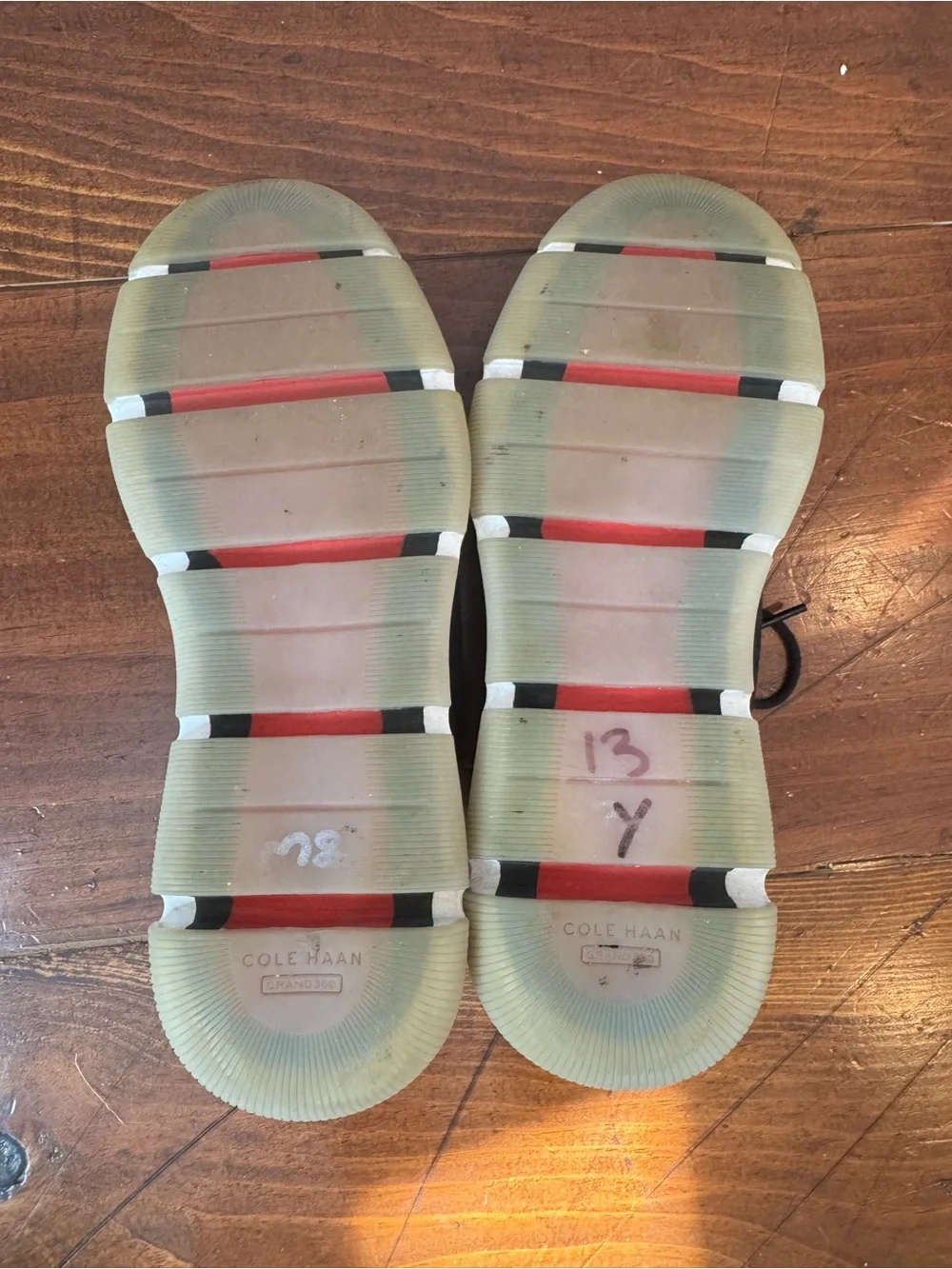 Cole Haan Zerogrand Stitchlite Oxford. Size 8